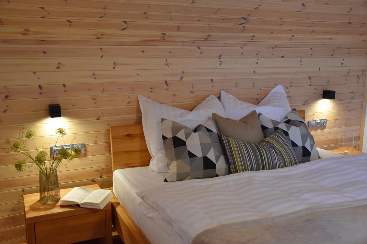 Holiday Home Znojmo W/ Wellness & Wine Экстерьер фото